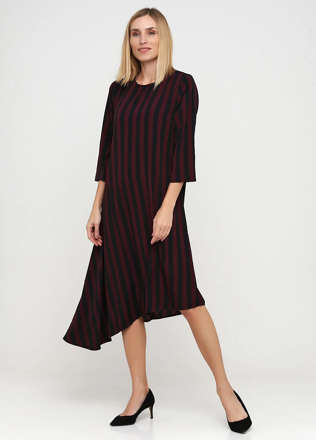 Бордова коктейльна сукня Monki однотонна