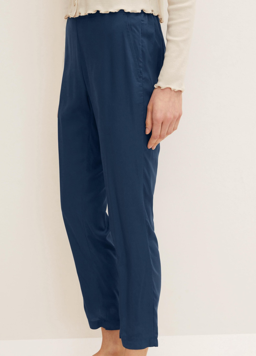 Синие кэжуал летние брюки Tom Tailor