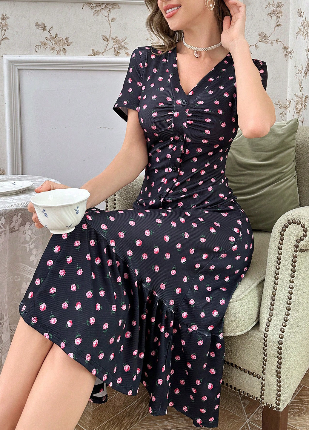 Чорна домашній сукня силуетна, кльош, сукня-сорочка SHEIN з квітковим принтом