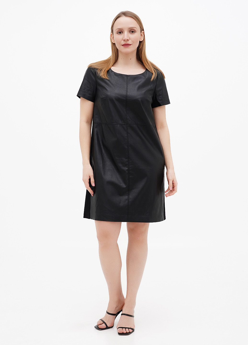 Черное кэжуал платье Comma однотонное