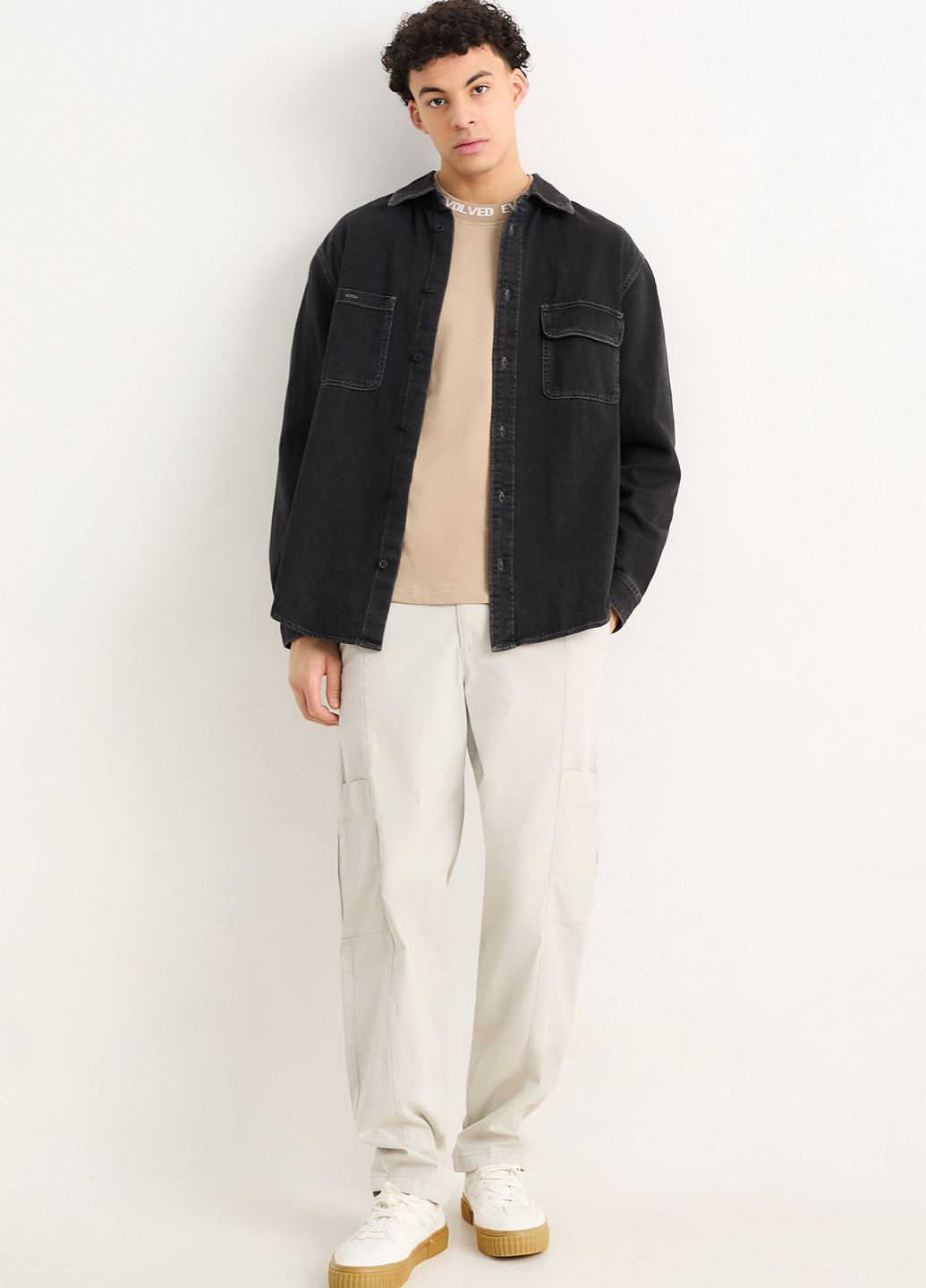 Серые кэжуал демисезонные прямые брюки C&A