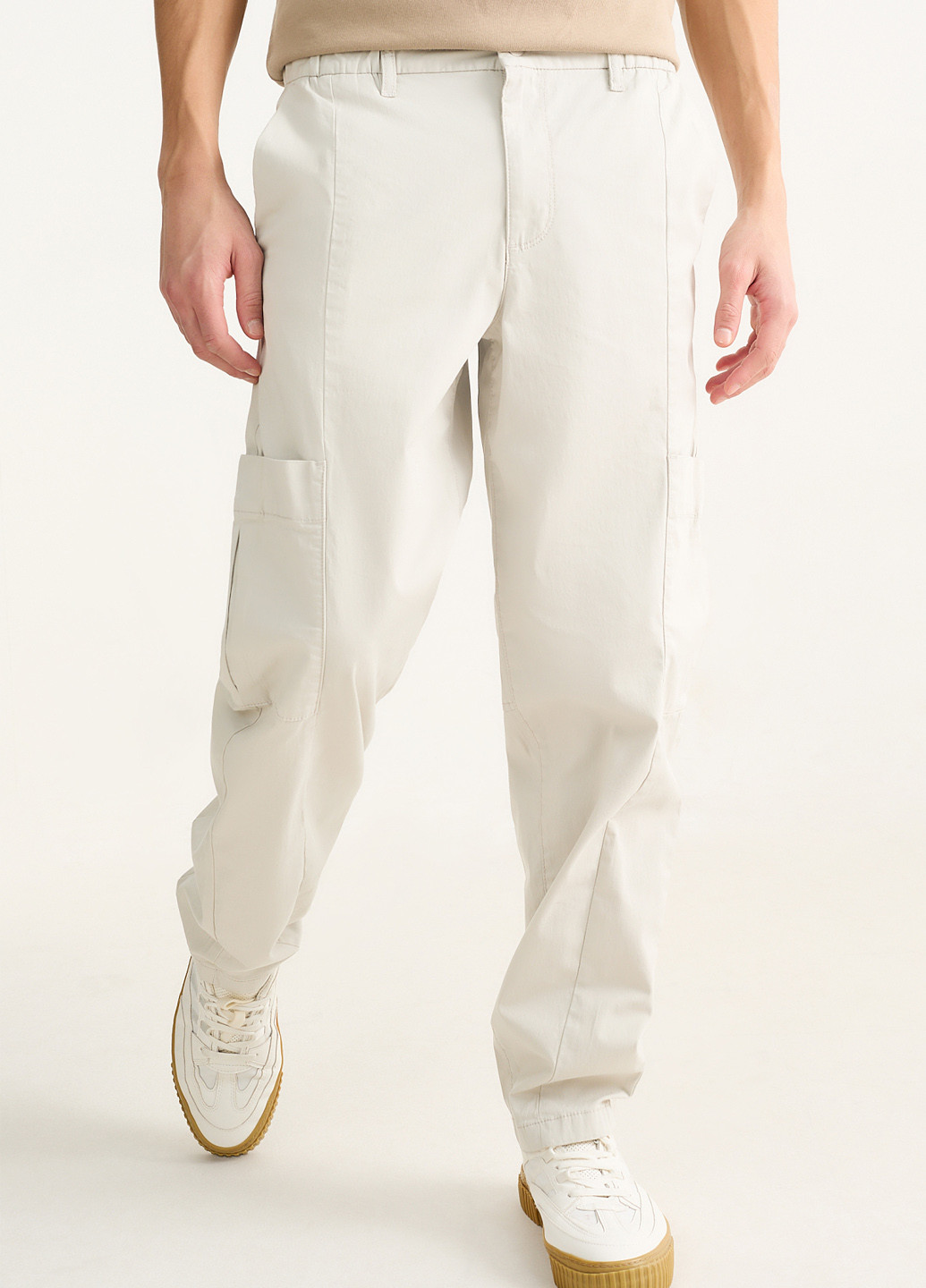 Серые кэжуал демисезонные прямые брюки C&A