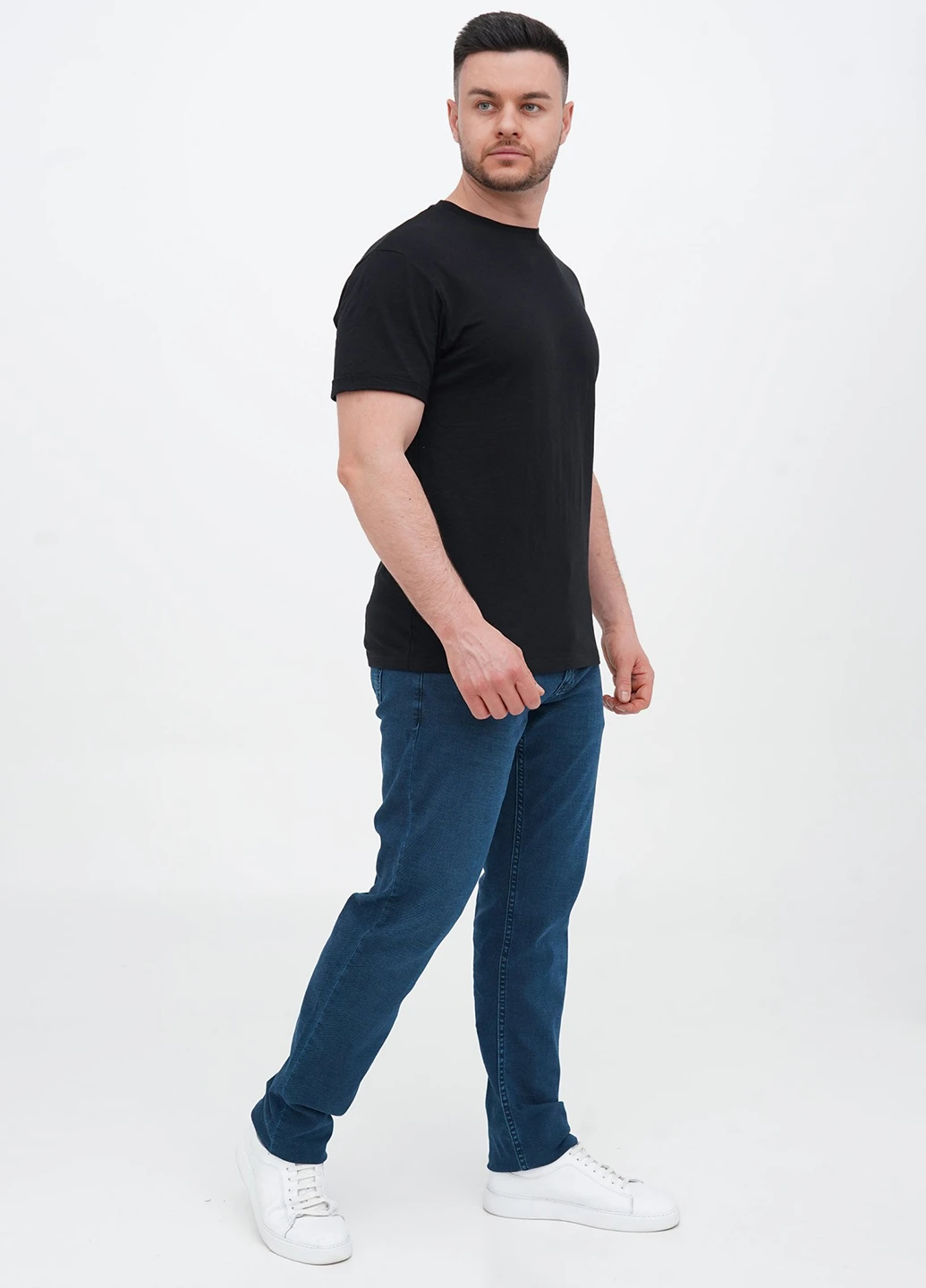 Чорна футболка Trend Collection