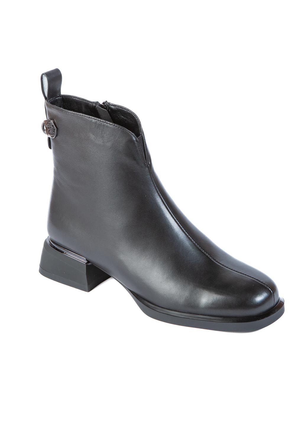 Осенние ботинки Brocoli с заклепками