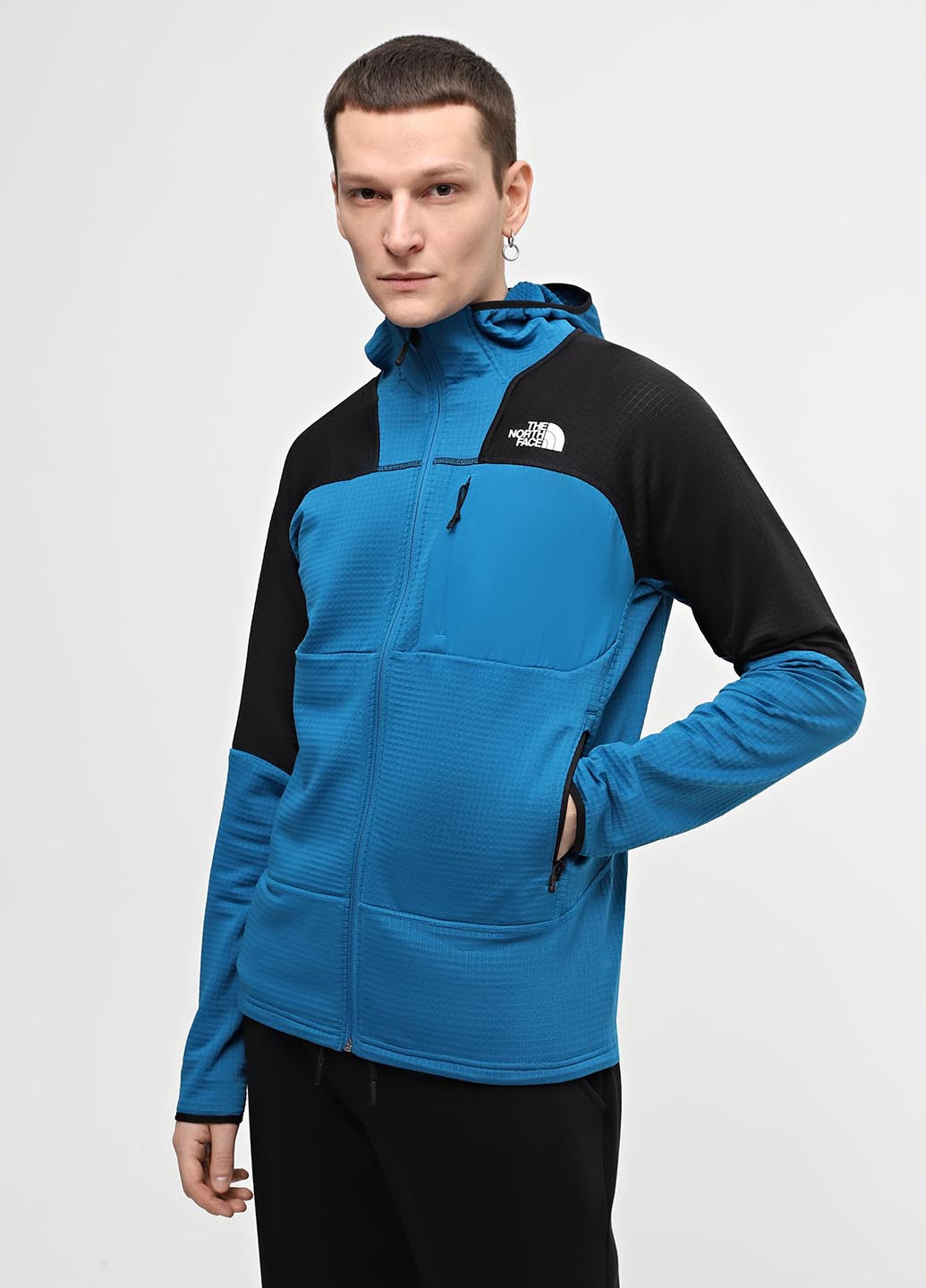 Синя демісезонна вітровка The North Face
