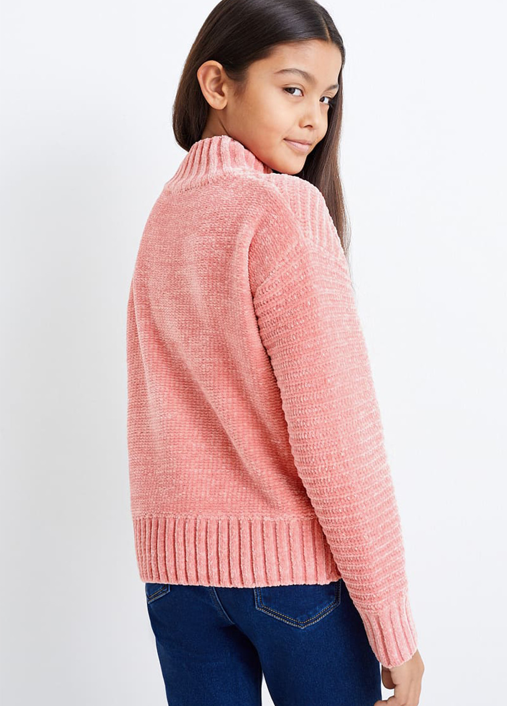 Розовый демисезонный свитер C&A