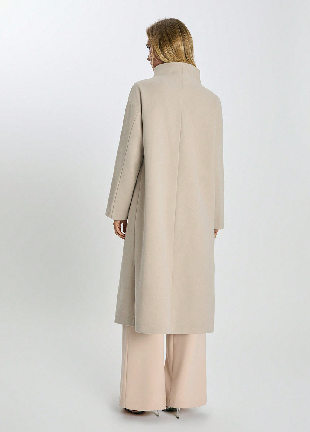 Бежевое зимнее Пальто двубортное SHEIN