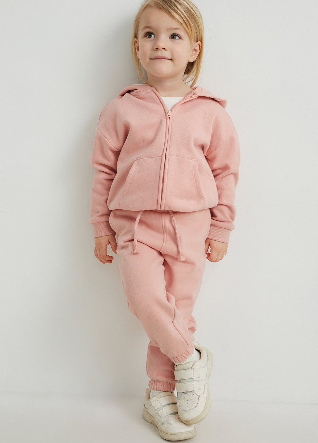 Розовые спортивные демисезонные джоггеры брюки C&A