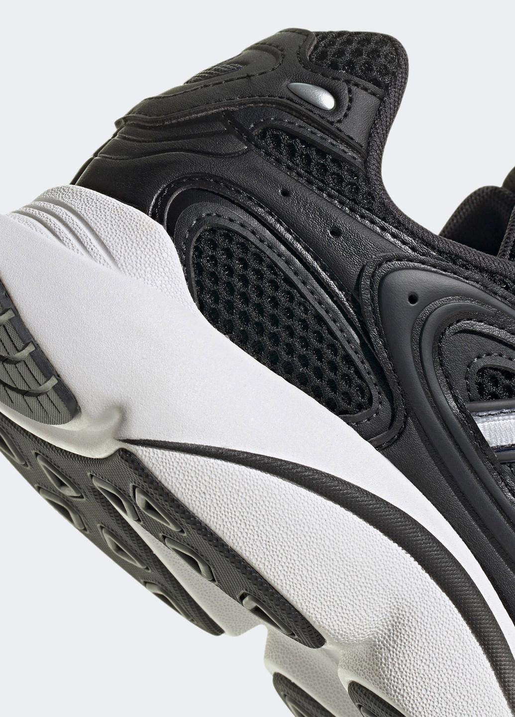 Чорні літні кросівки adidas OZMILLEN