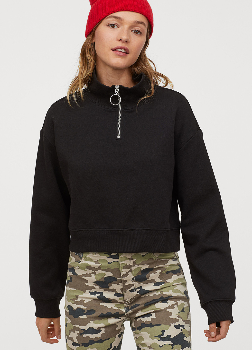 Черный свитшот H&M однотонный (116180107)