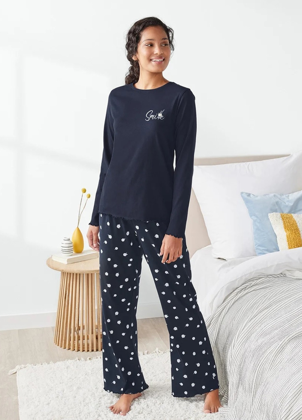 Темно-синя всесезон піжама (лонгслів, штани) лонгслів + брюки Esmara