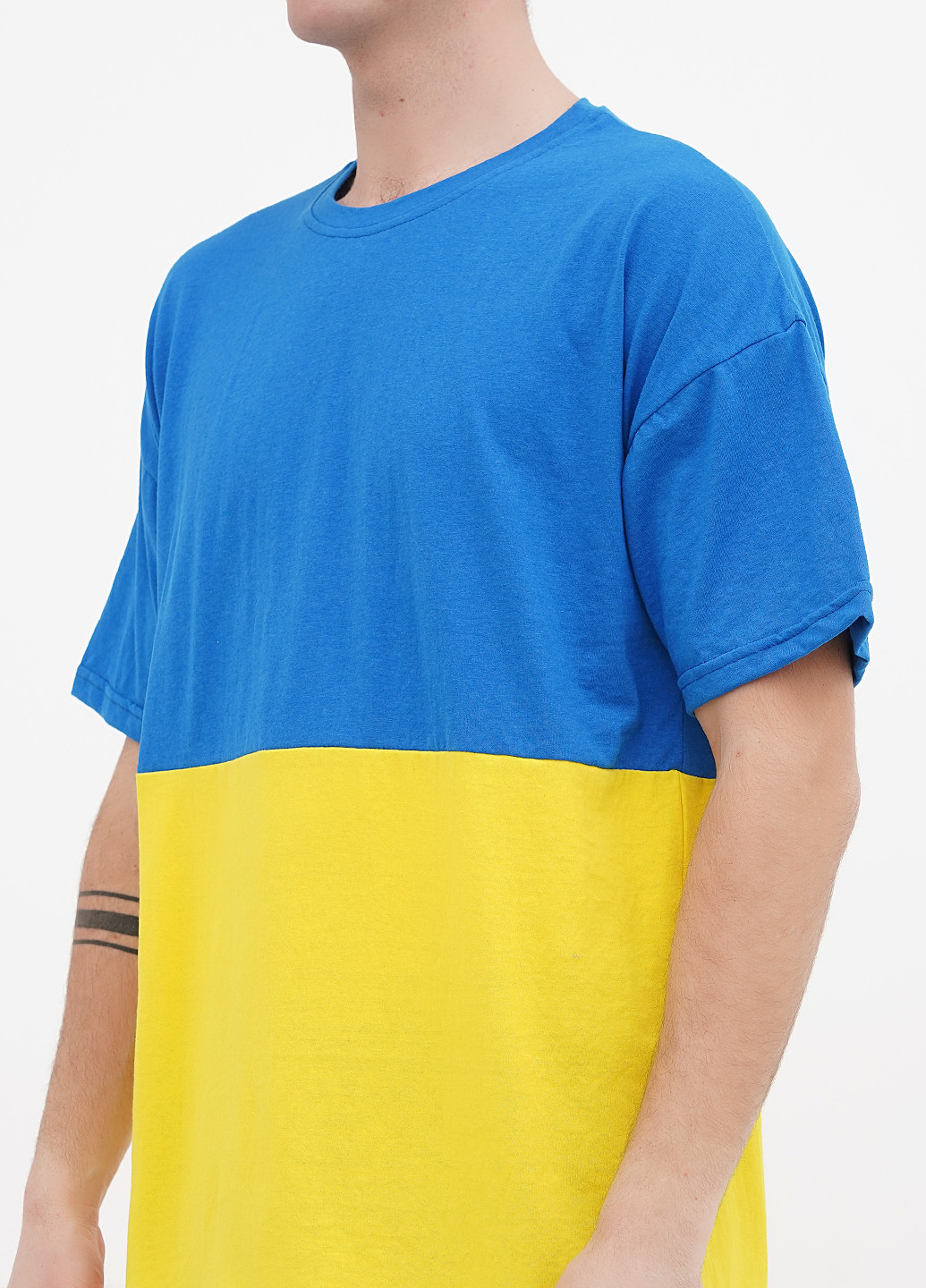 Синьо-жовта футболка Shik