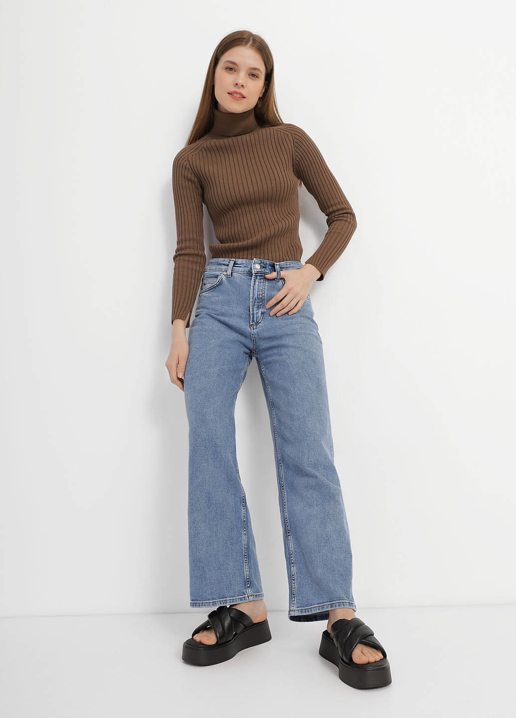 Черные шлепанцы Vagabond