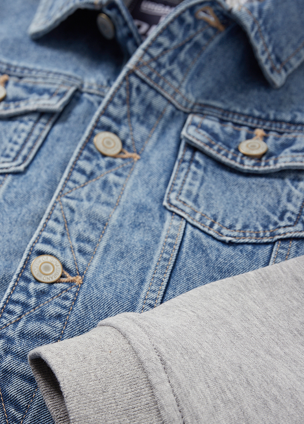 Комбинированная демисезонная куртка C&A