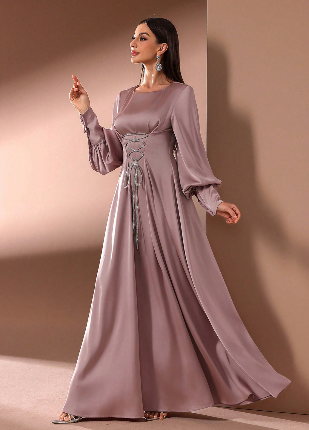 Світло-рожева вечірня сукня кльош SHEIN однотонна