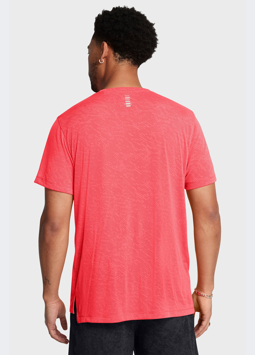 Лососевая футболка Under Armour