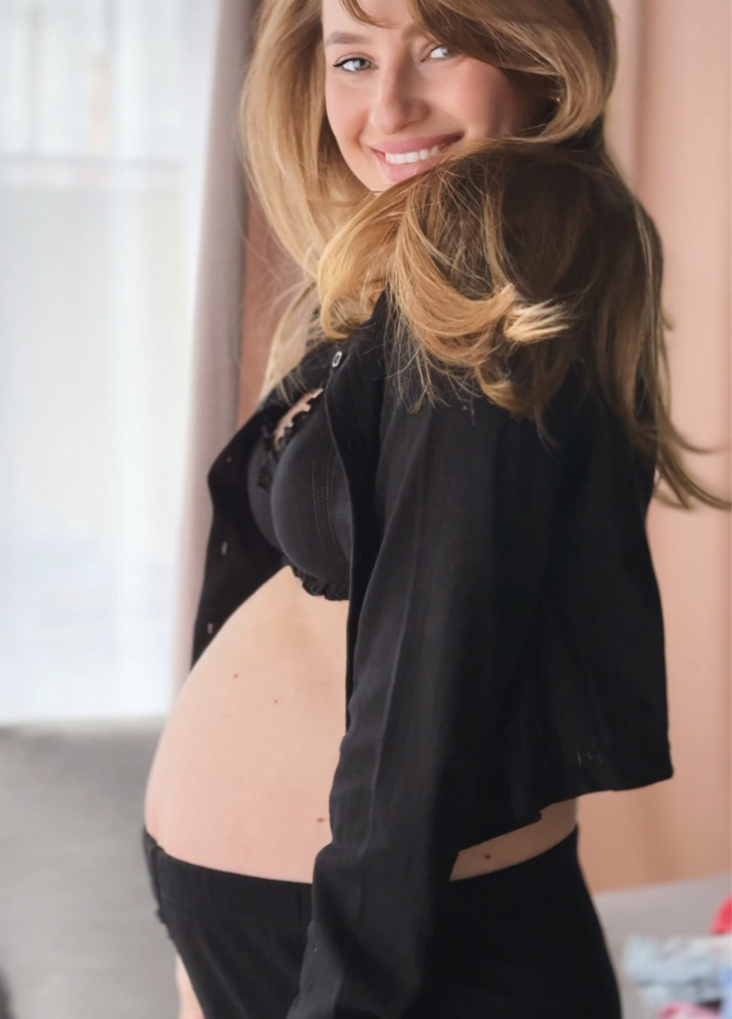 Черная всесезон пижама для беременных (кофта, брюки) кофта + брюки Kari Shop Atelier