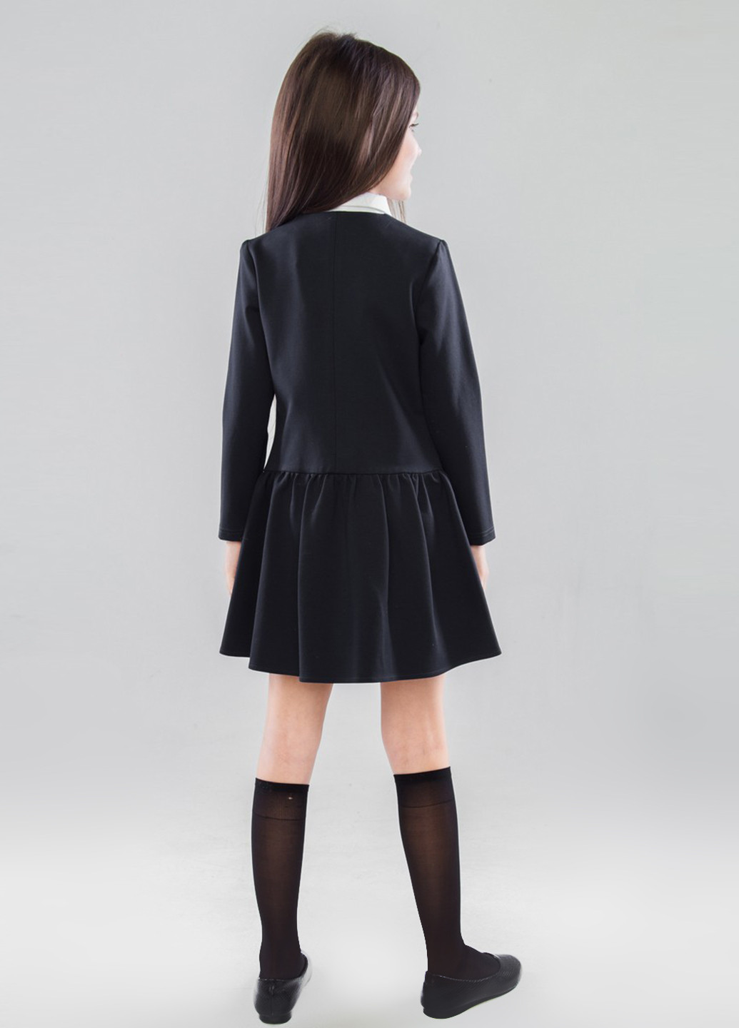 Черное школьное платье клеш Suzie однотонное