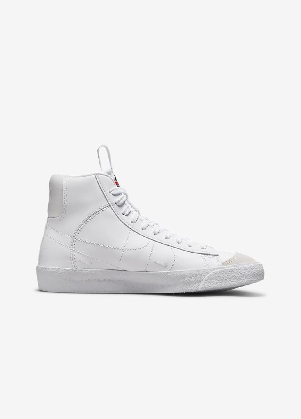 Білі кеди blazer mid 77 se d (gs) dh8640-102 Nike BLAZER MID 77 SE D (GS)