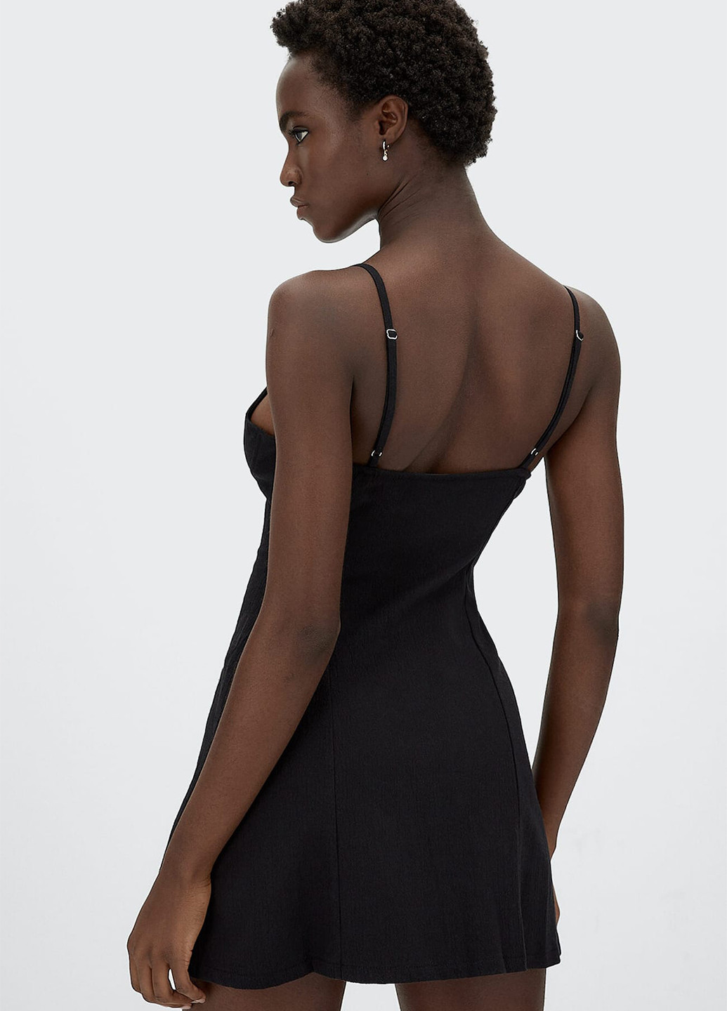 Черное кэжуал платье Stradivarius однотонное