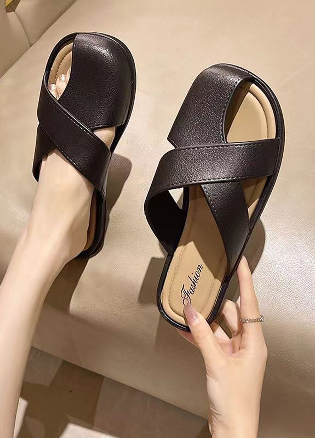 Шльопанці Vi (329849748)