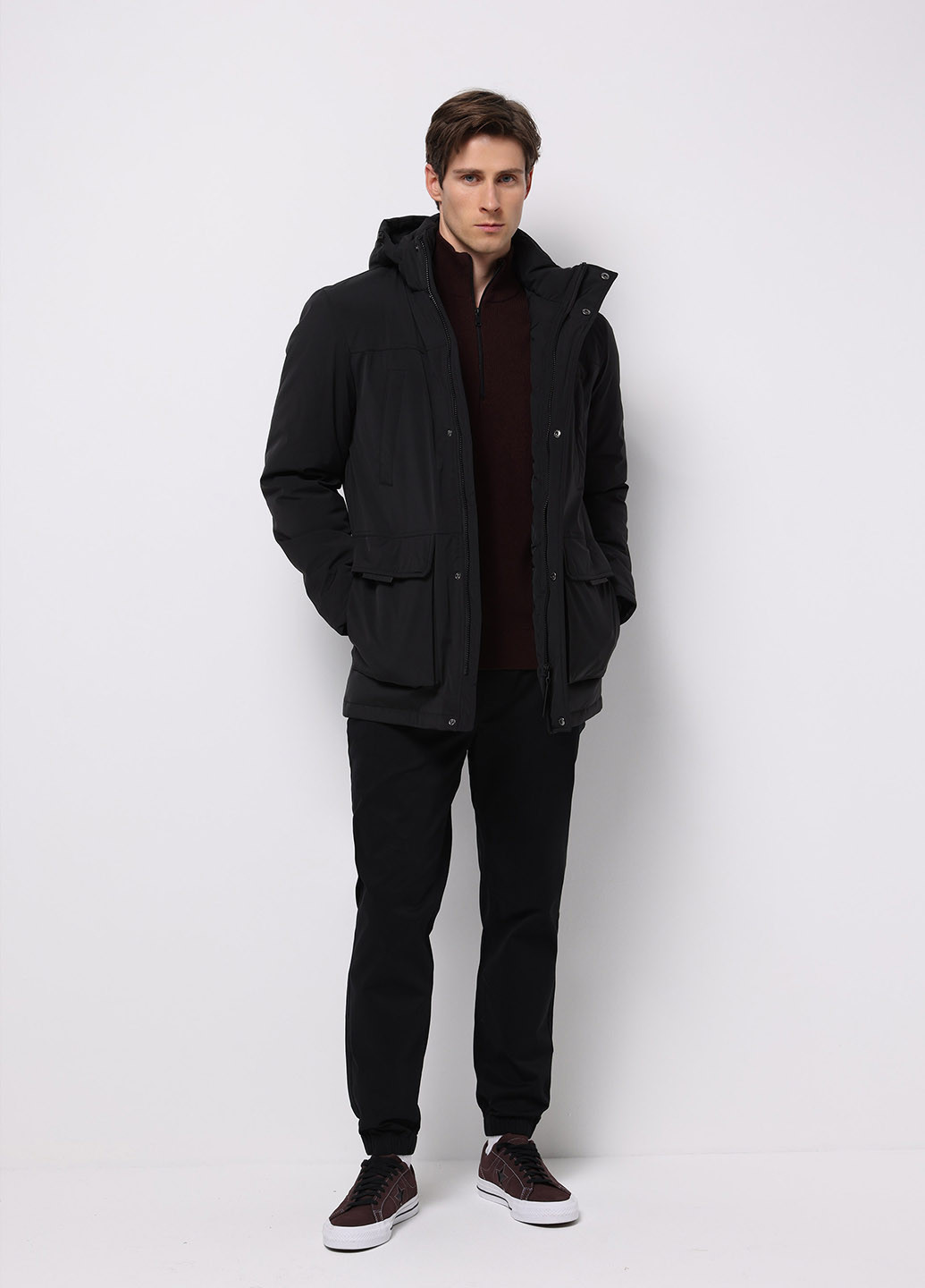 Черная зимняя куртка Colin's