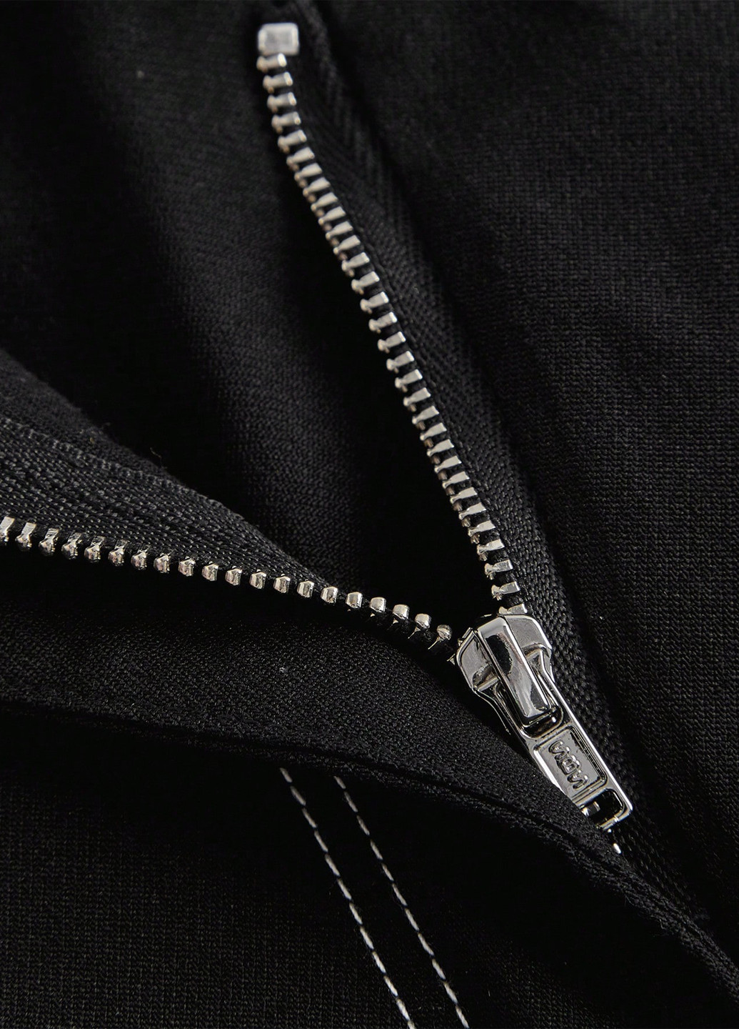 Черная кэжуал однотонная юбка SHEIN