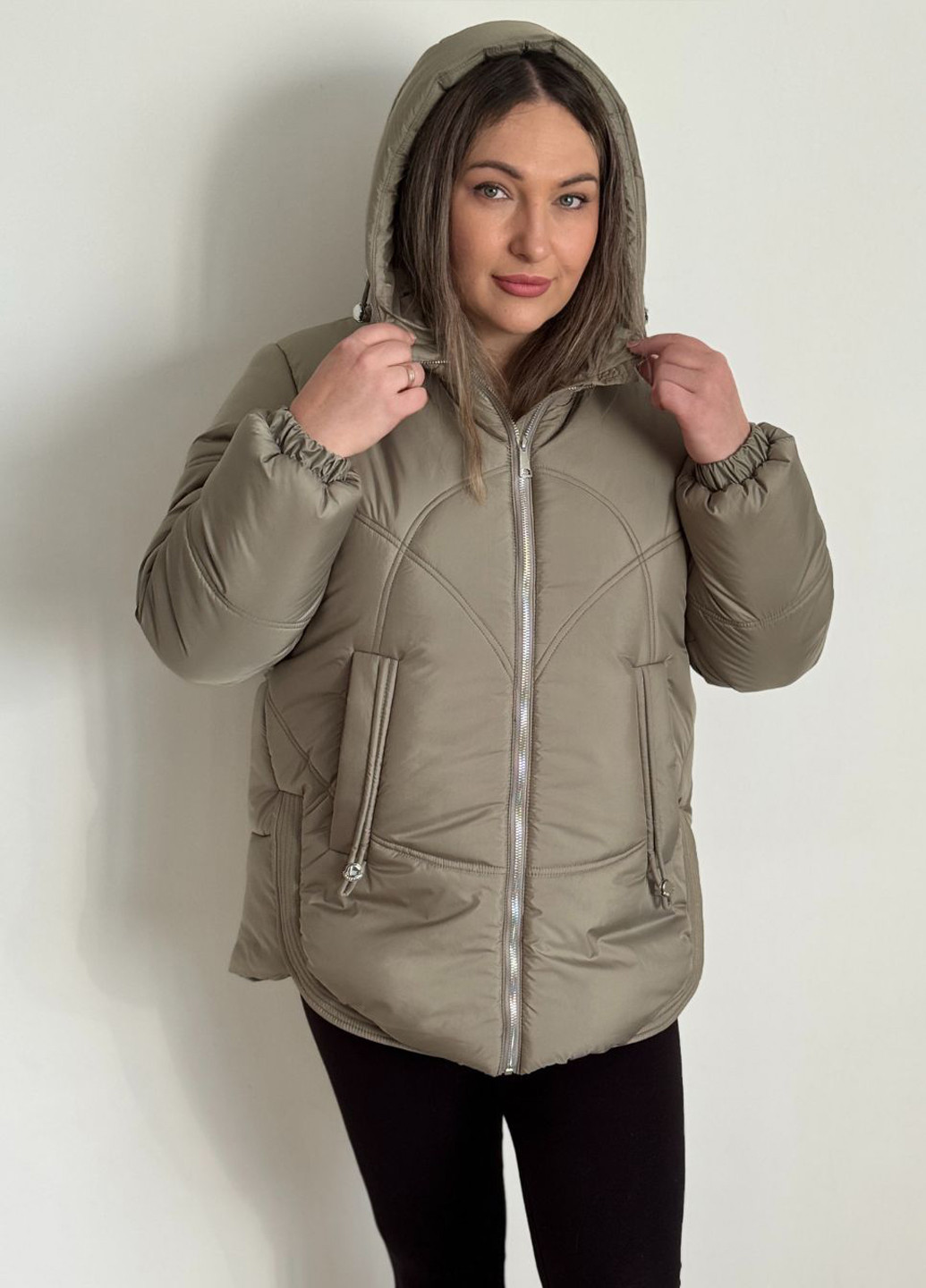 Оливковая зимняя куртка Eva Classic