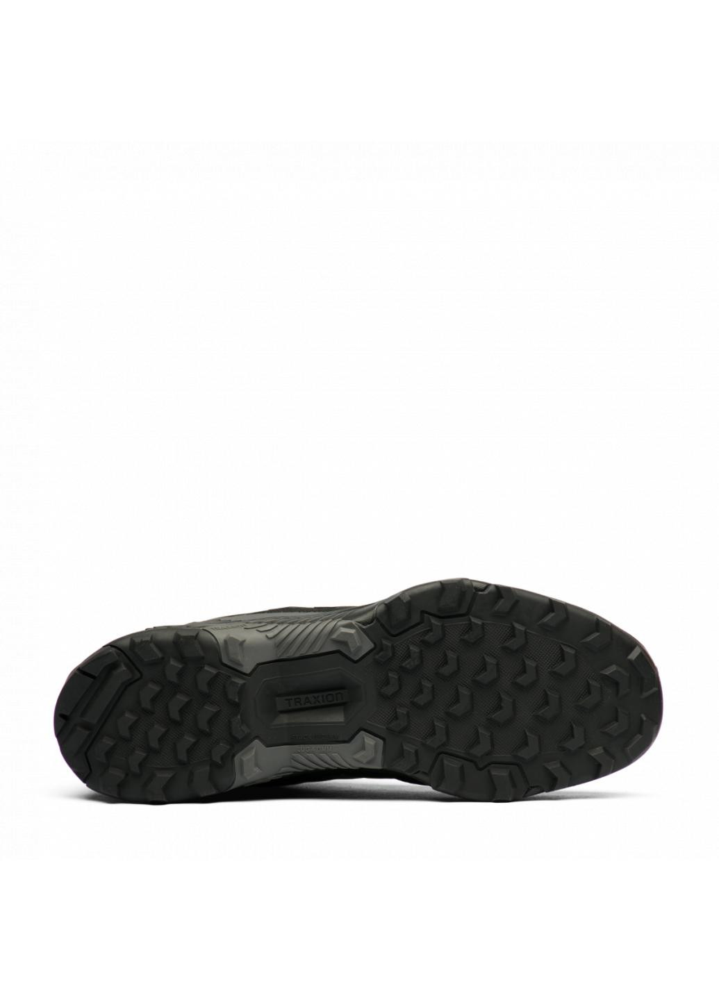 Черные зимние кроссовки eastrail 2 s24010 adidas