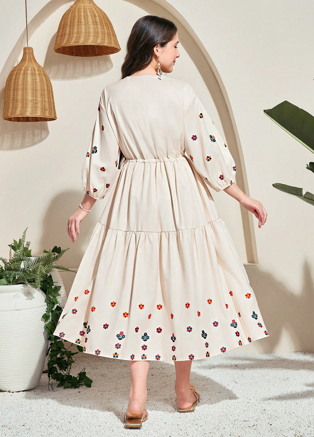 Кремовое платье SHEIN (367018424)