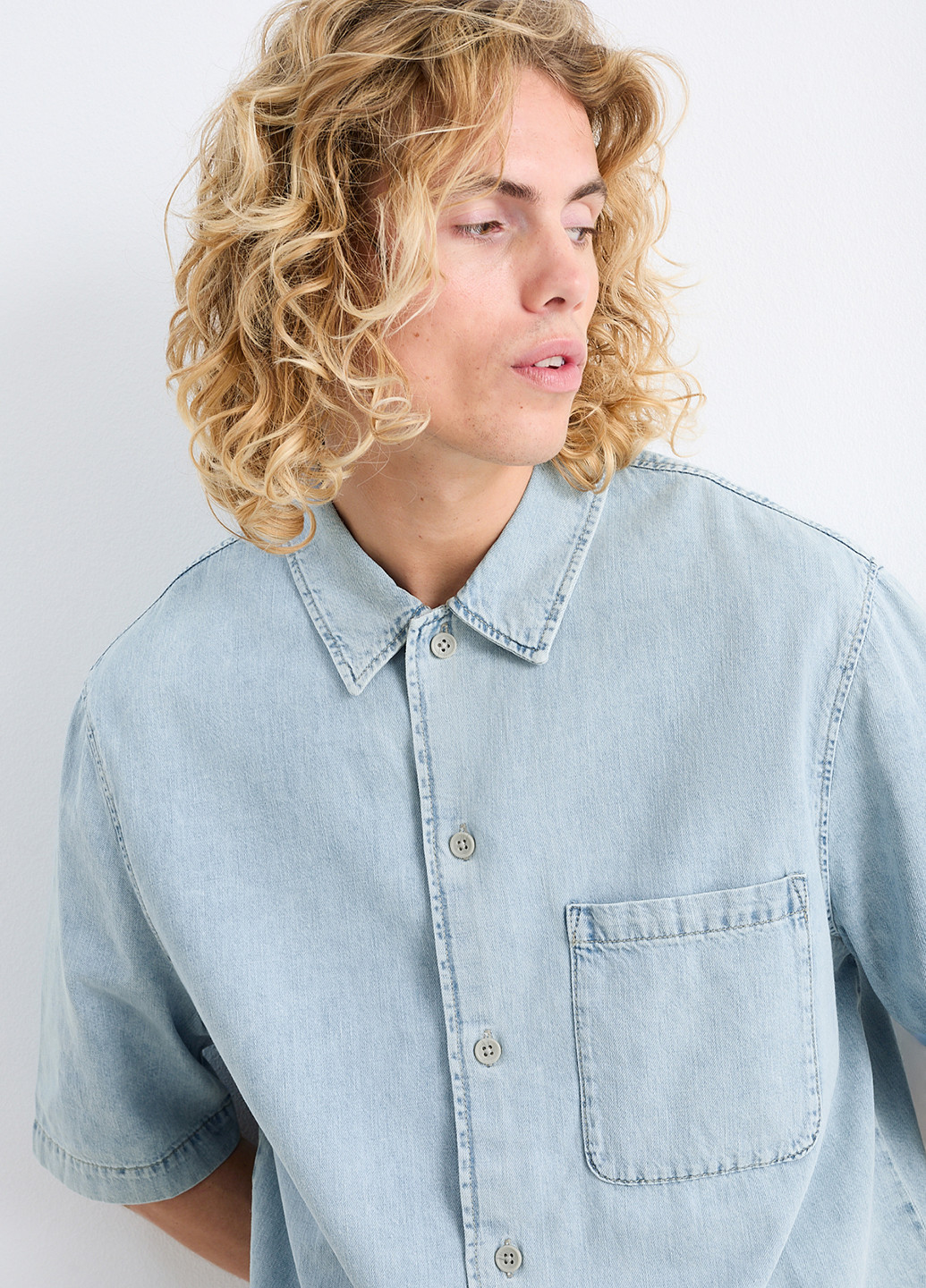 Голубой джинсовая рубашка однотонная C&A