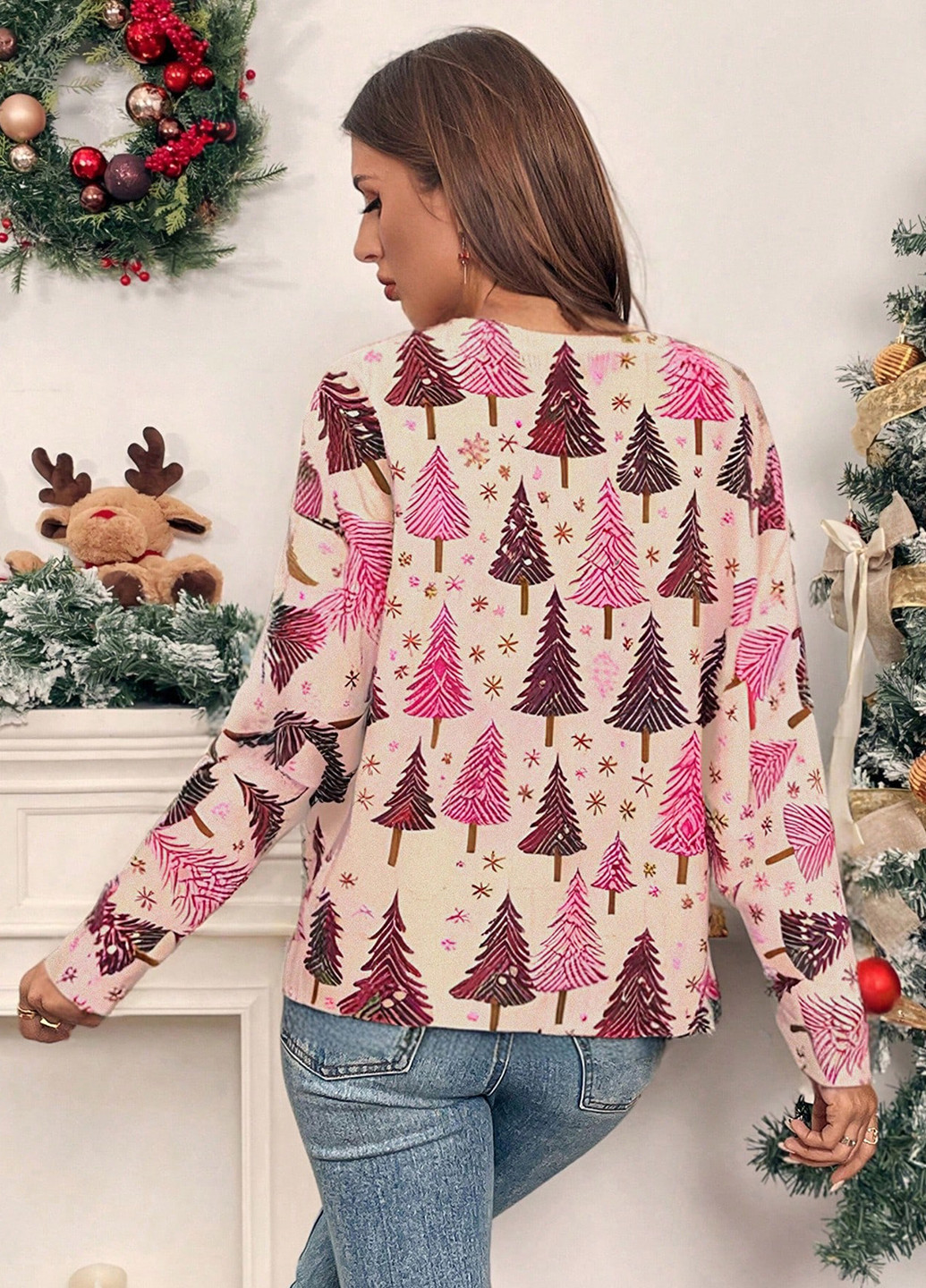 Комбинированный свитшот SHEIN новогодний без декора (332811122)