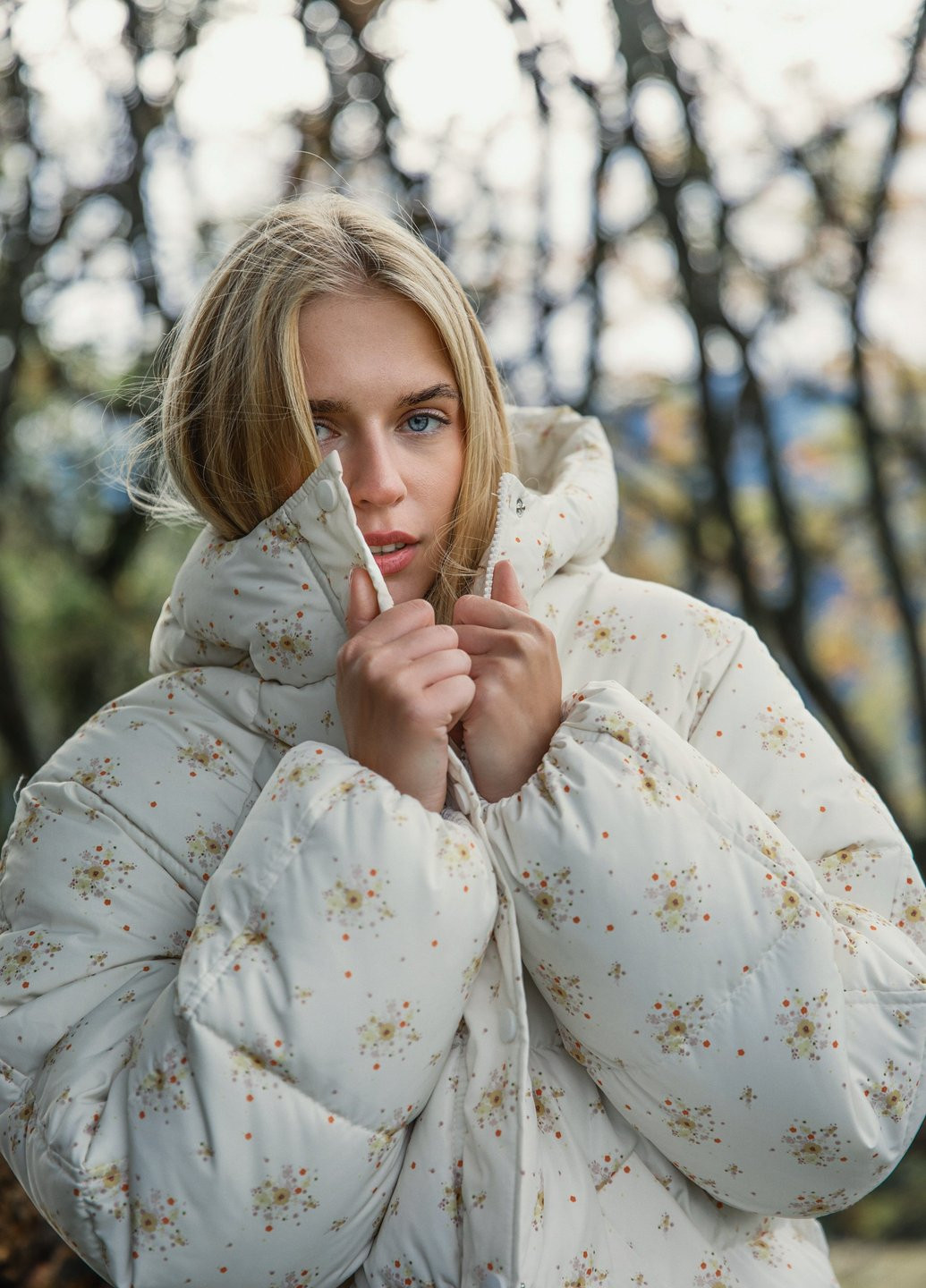 Молочная зимняя куртка Gepur