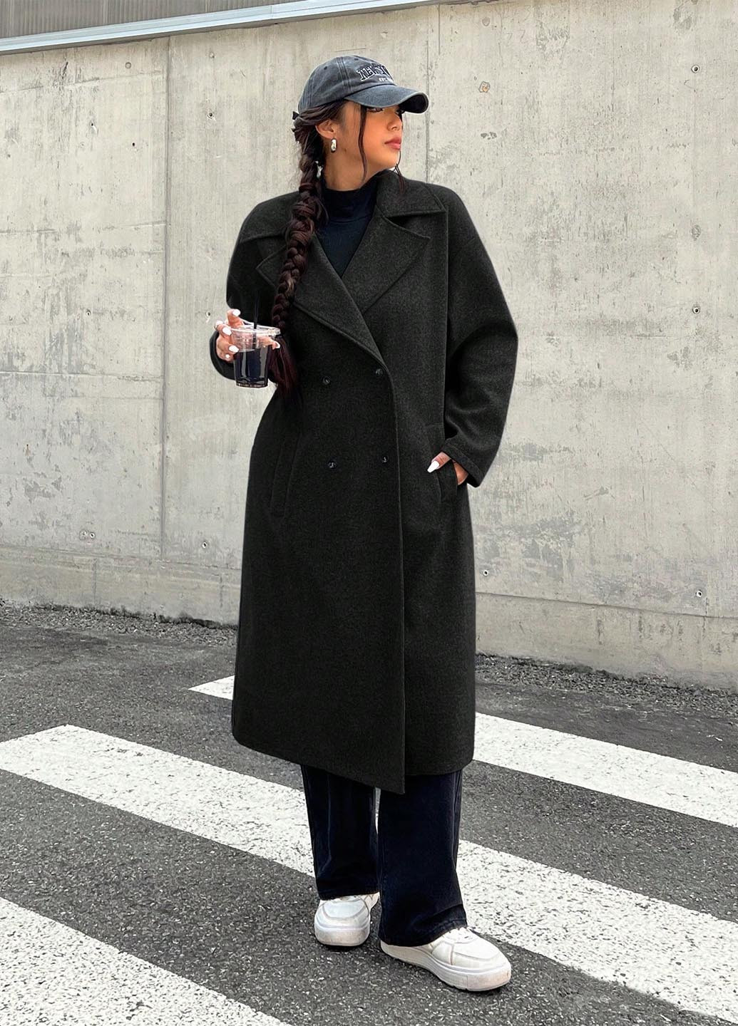 Чорне демісезонне Пальто двобортне SHEIN