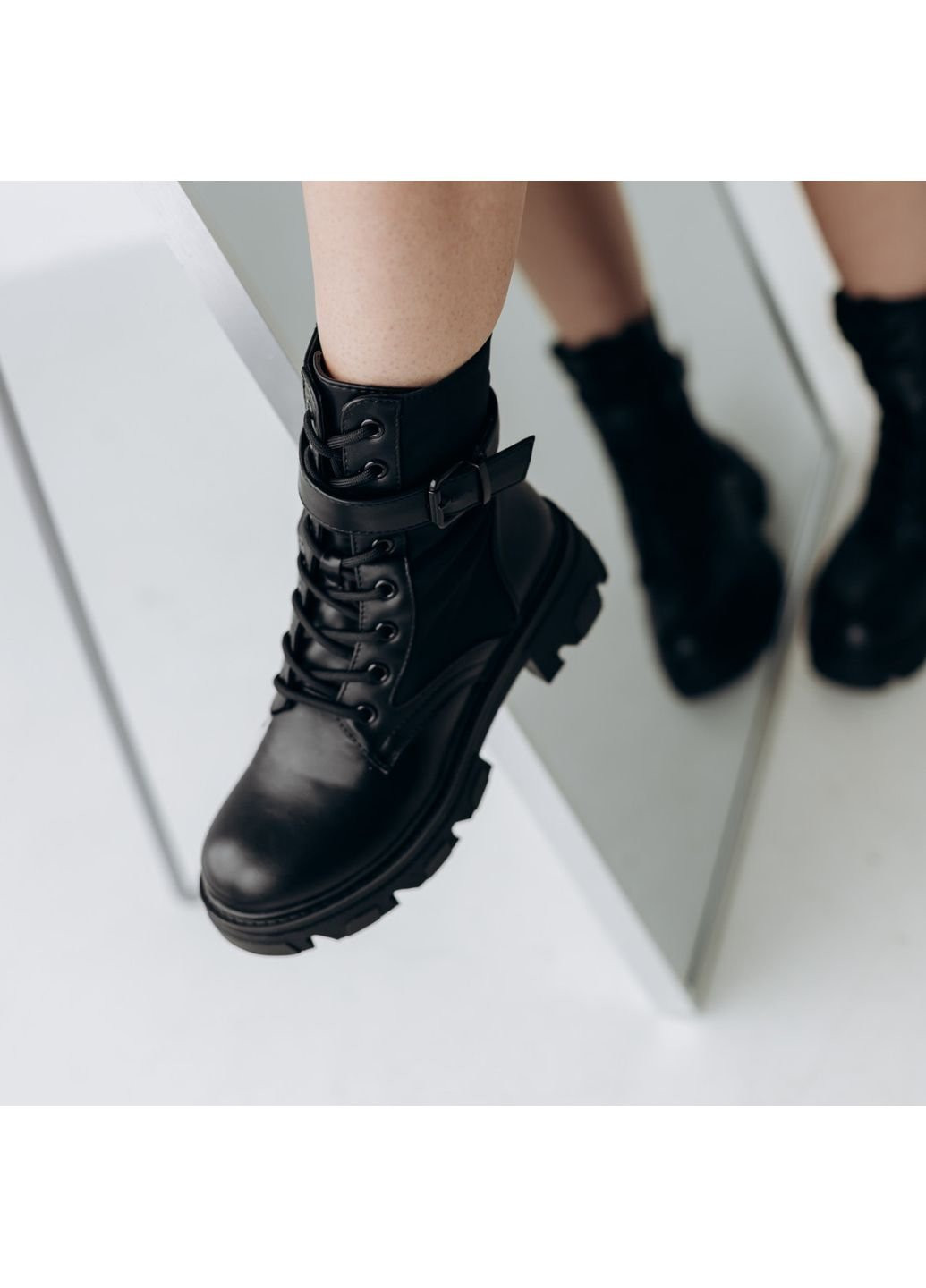 Осенние ботинки женские aeris 3289 40 25,5 см черный Fashion из искусственной кожи