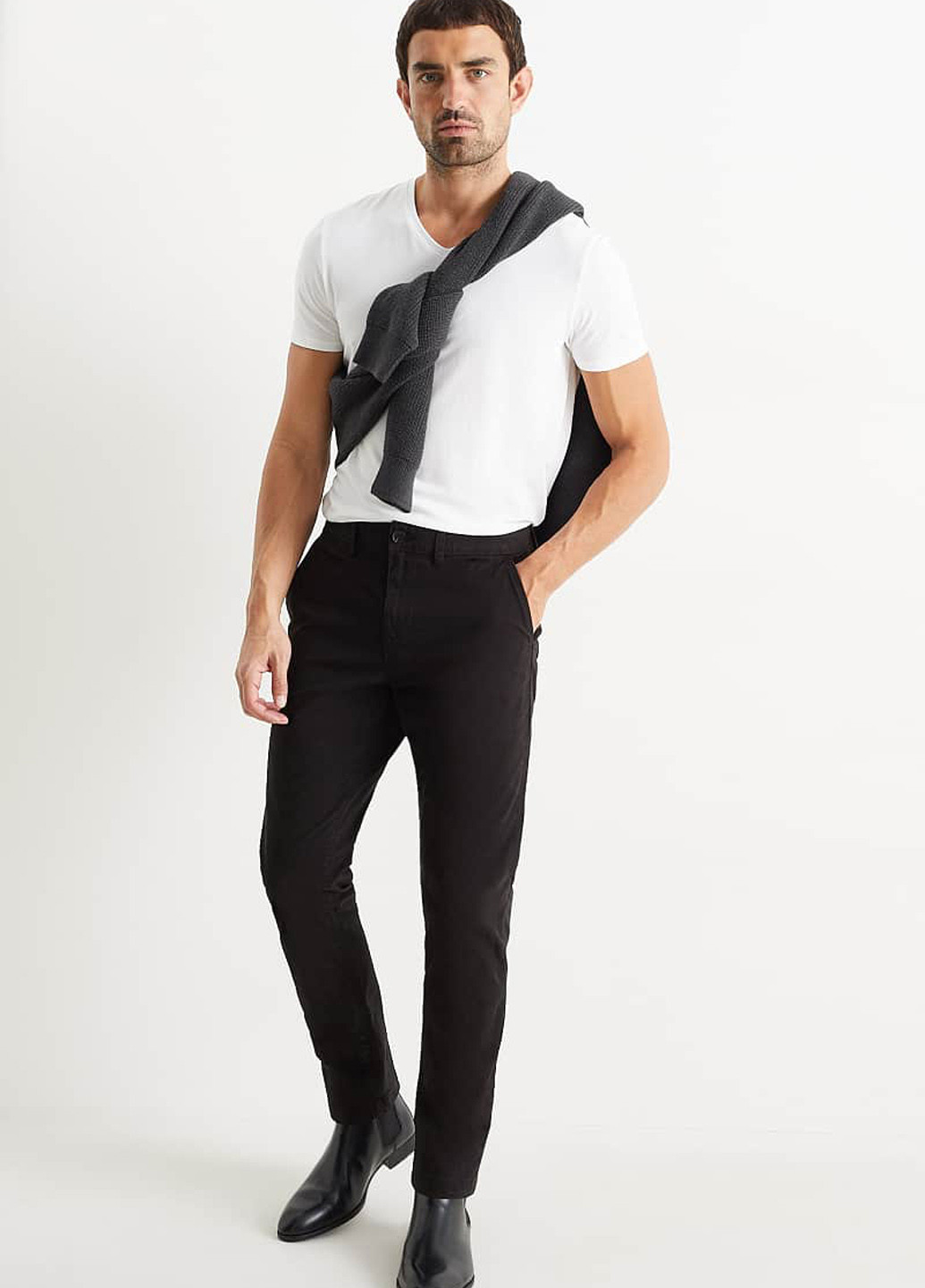 Черные демисезонные зауженные джинсы C&A