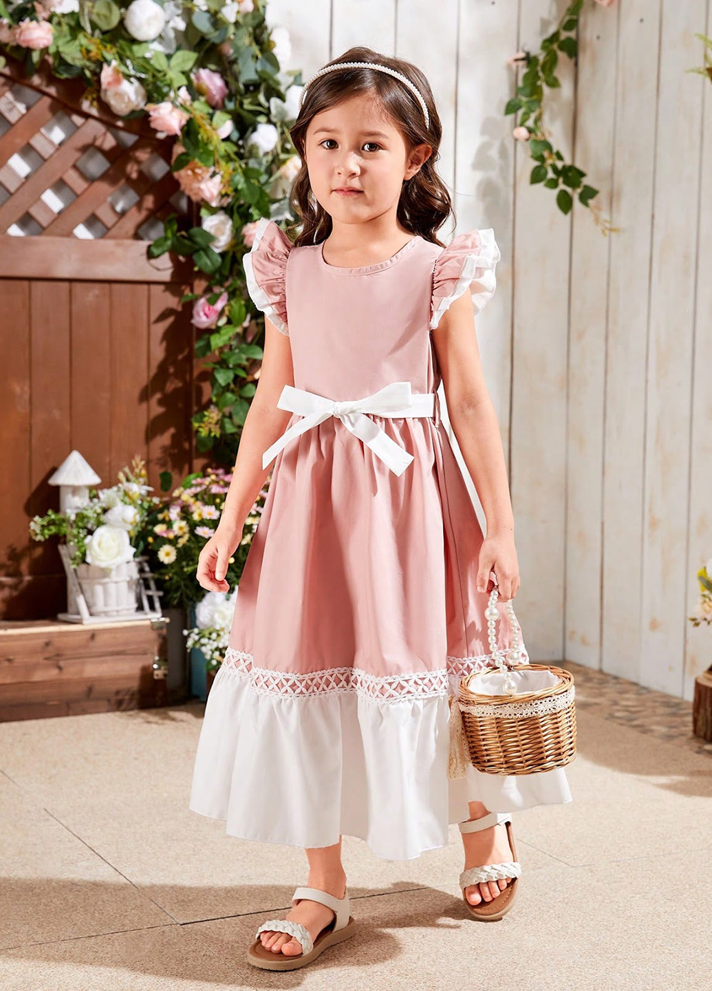 Светло-розовое платье SHEIN (323618917)