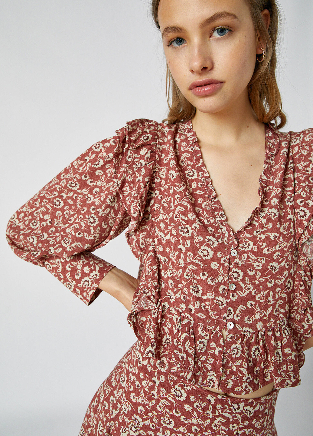 Бордовая блуза Pull & Bear