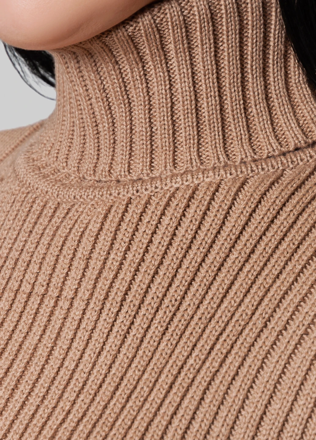 Бежевий демісезонний cветр жіночий Arber Roll-neck WK6 WTR-66.1