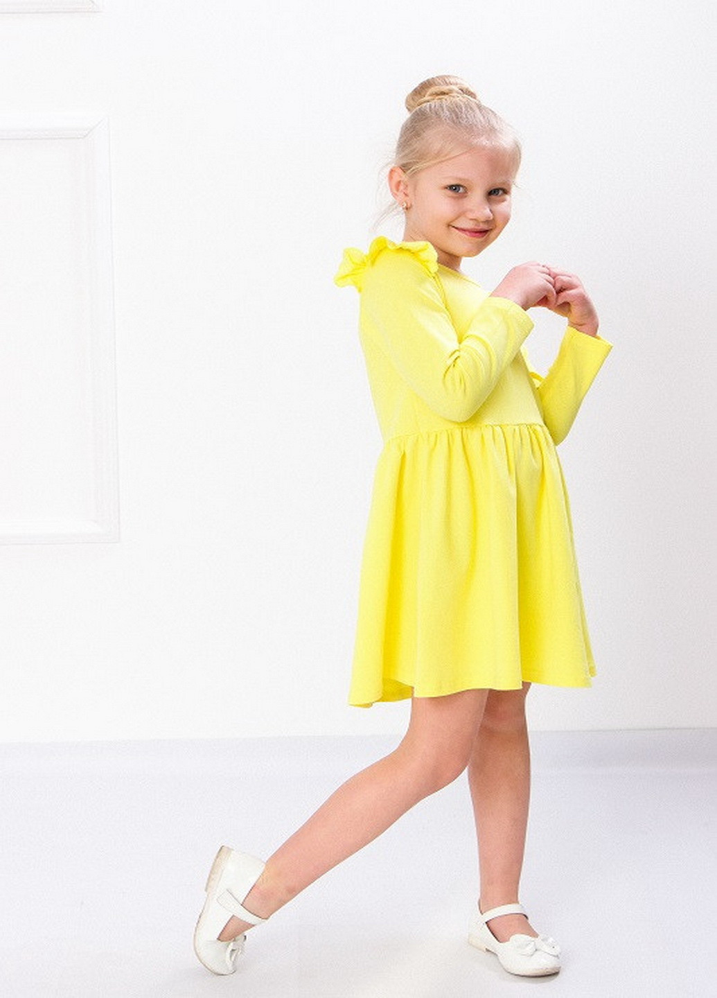 Жёлтое платье для девочки KINDER MODE (255442864)