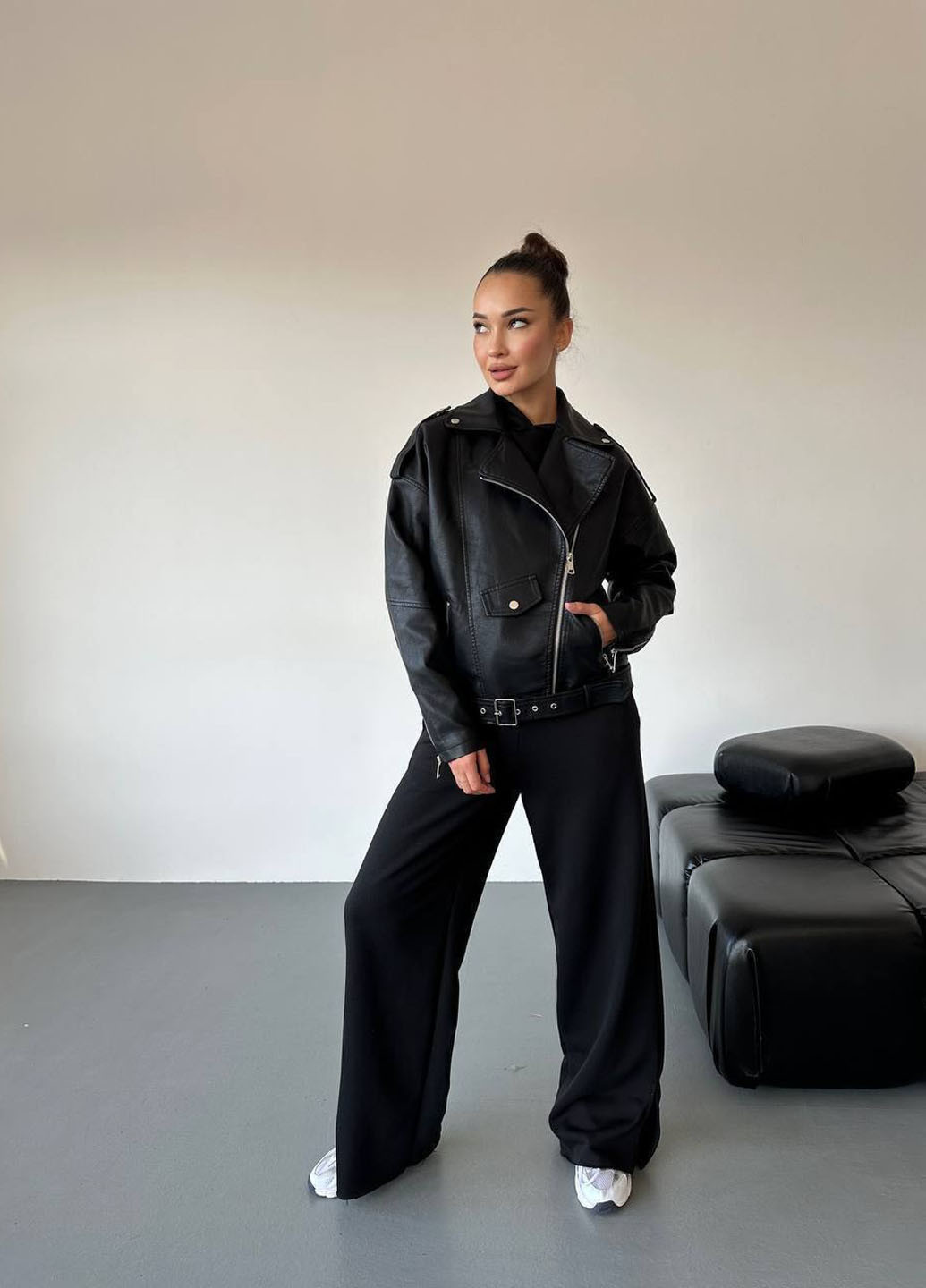 Чорна демісезонна куртка косуха No Brand