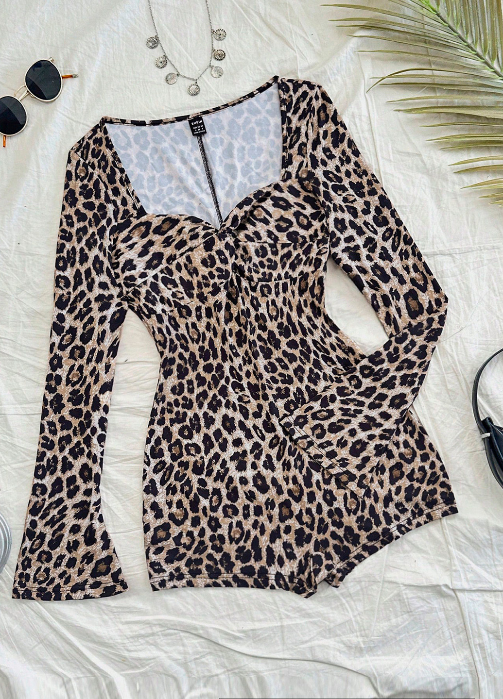 Комбинезон SHEIN комбинезон-шорты леопардовый комбинированный вечерний полиэстер, трикотаж