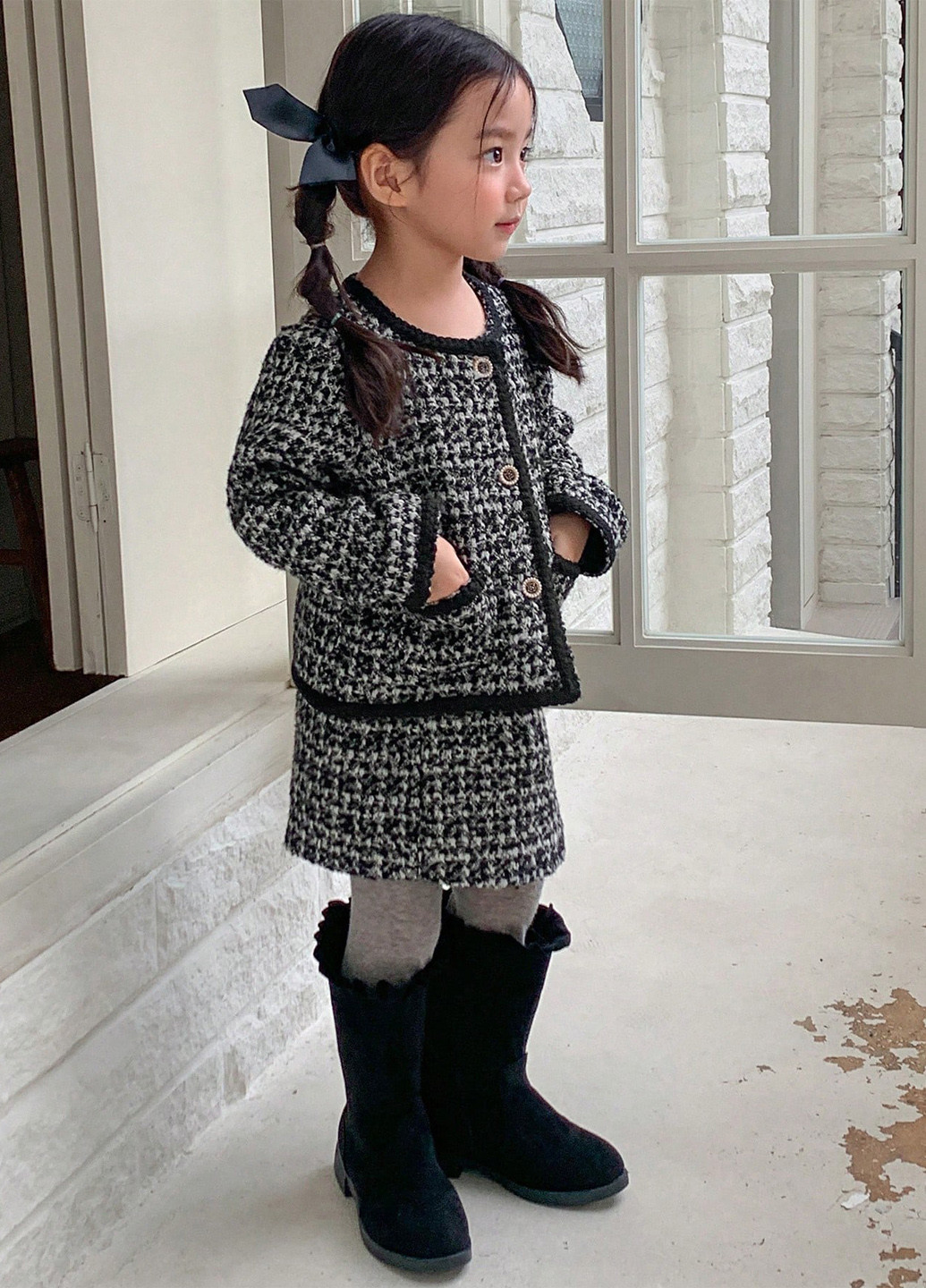 Черно-белый зимний костюм (кофта, юбка) юбочный SHEIN