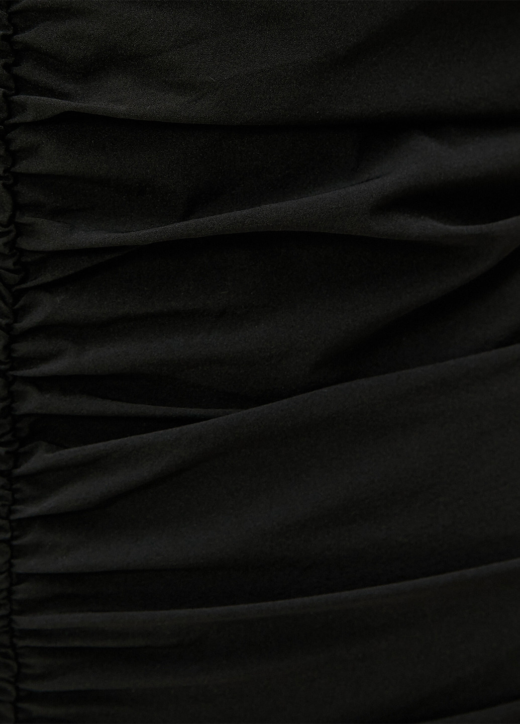 Черное кэжуал платье с открытыми плечами KOTON однотонное