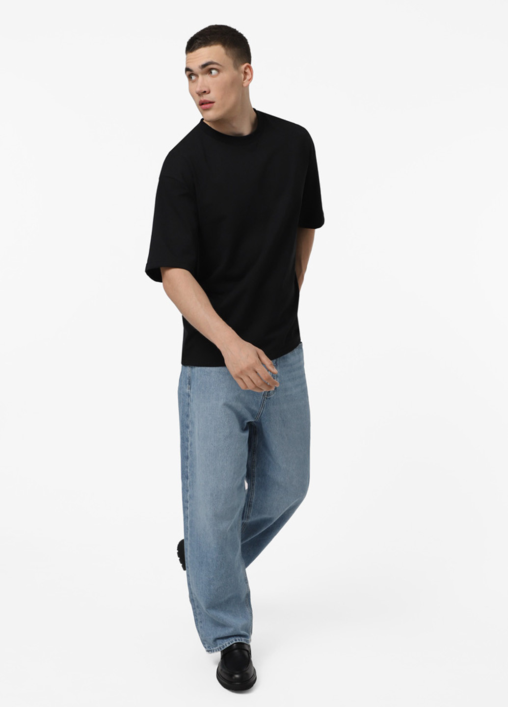 Чорна футболка Promin