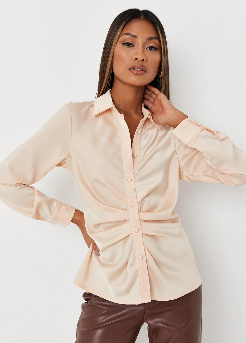 Бежева блузка Missguided