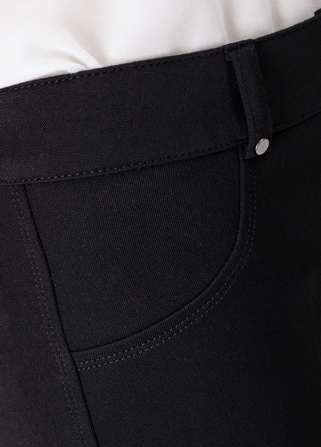 Черные кэжуал демисезонные брюки Femme