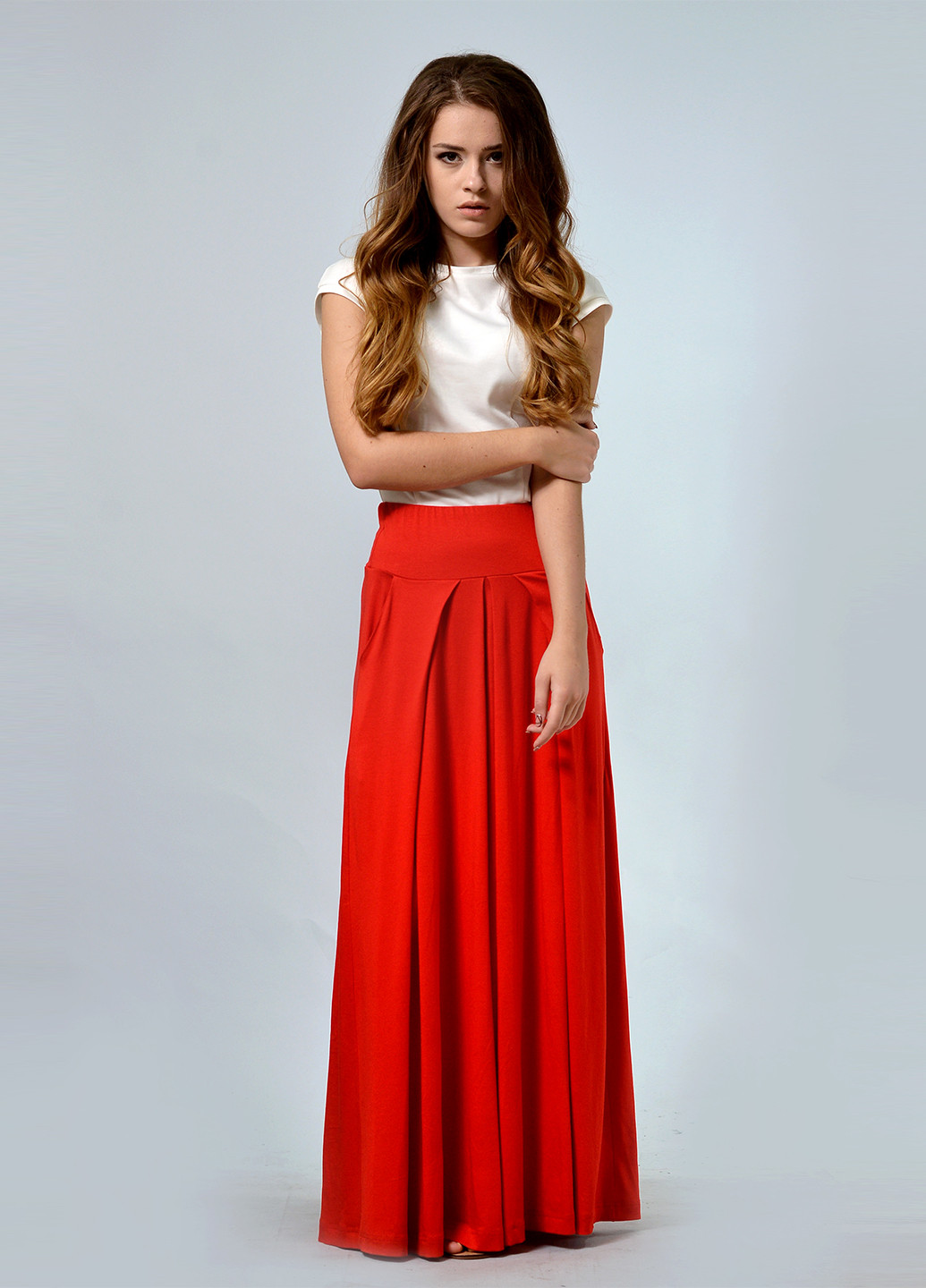 Красная кэжуал однотонная юбка Lila Kass клешированная