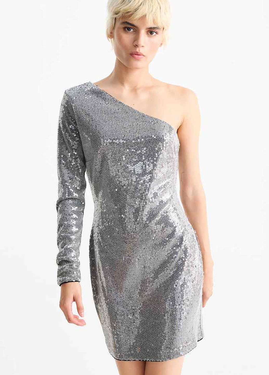 Серебряное коктейльное, вечернее платье на одно плечо C&A однотонное