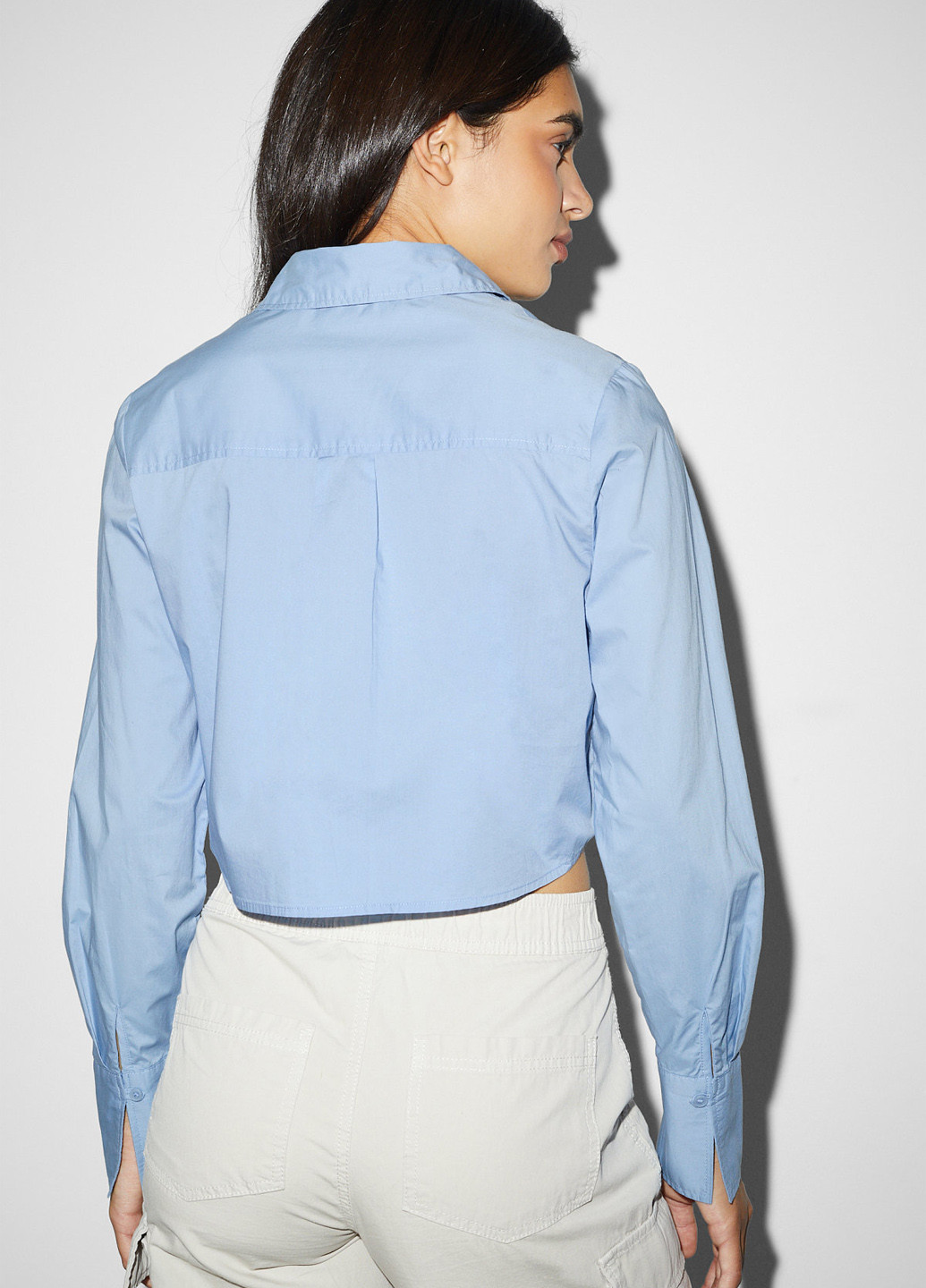 Светло-синяя кэжуал рубашка однотонная C&A